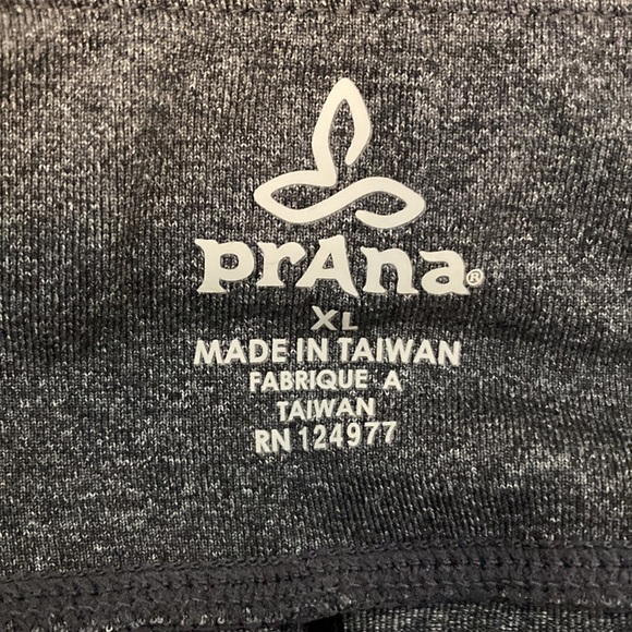 Prana Ashley Capris, gray XL - Picture 6 of 6